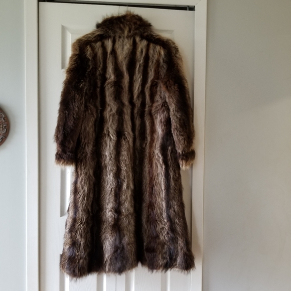 🧥VINTAGE FUR COAT - Picture 2 of 12